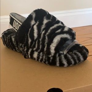 UGG Women’s Fluff Yeah Slipper